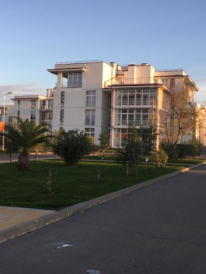 Apartment on Nadezhd 4/1